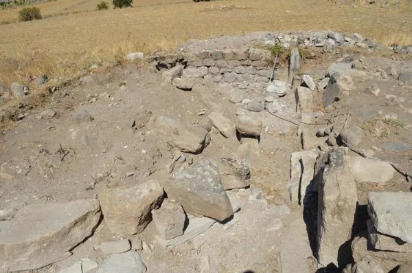 İzmir'in Altından Çıkan Büyük Sır! 2000 Yıldır Hiç Durmamış...